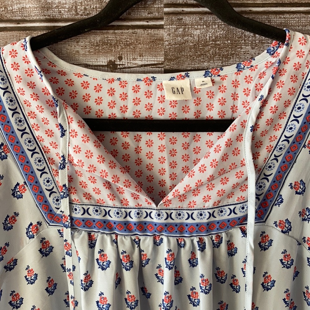 GAP Boho Top - Picture 2 of 5